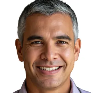 Profesional del sector educativo con trámite de cesantías resuelto eficazmente por EduCesantías S.A.S.